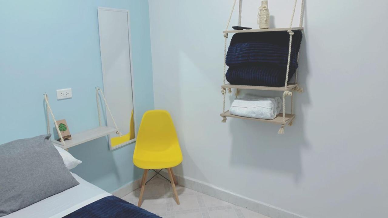 Confortable Habitacion En Apartamento Amoblado Jardín Exterior foto